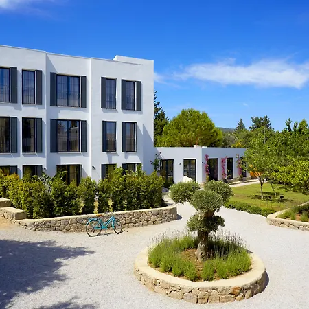 Savra Bodrum Ξενοδοχείο 3*